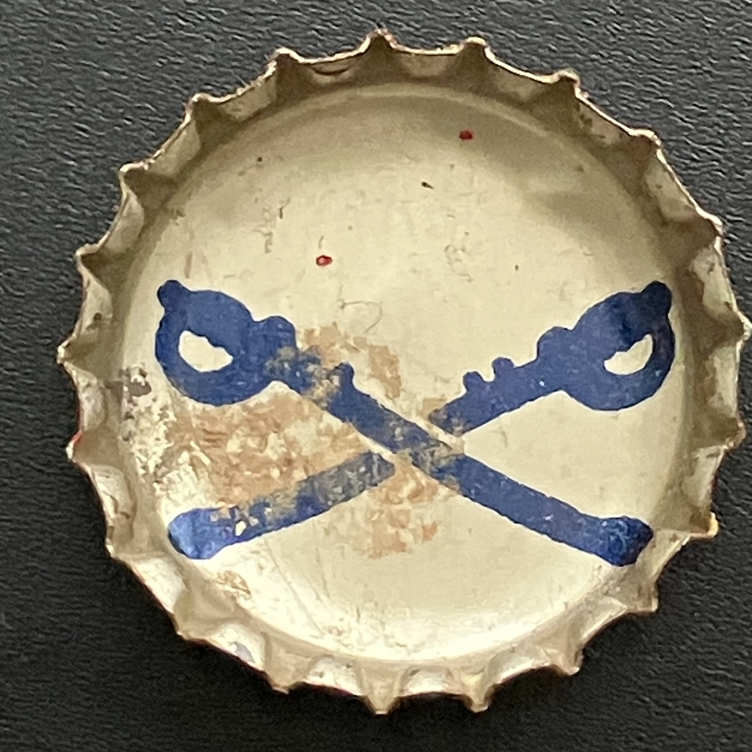 crown-cap liner of US Army insignia for Cavalry